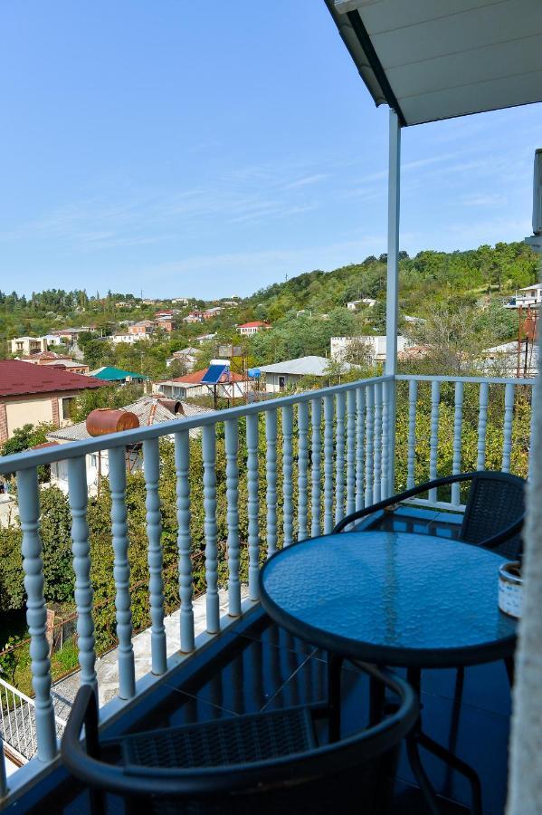 Family Нotel Banuri Kutaisi Exterior foto
