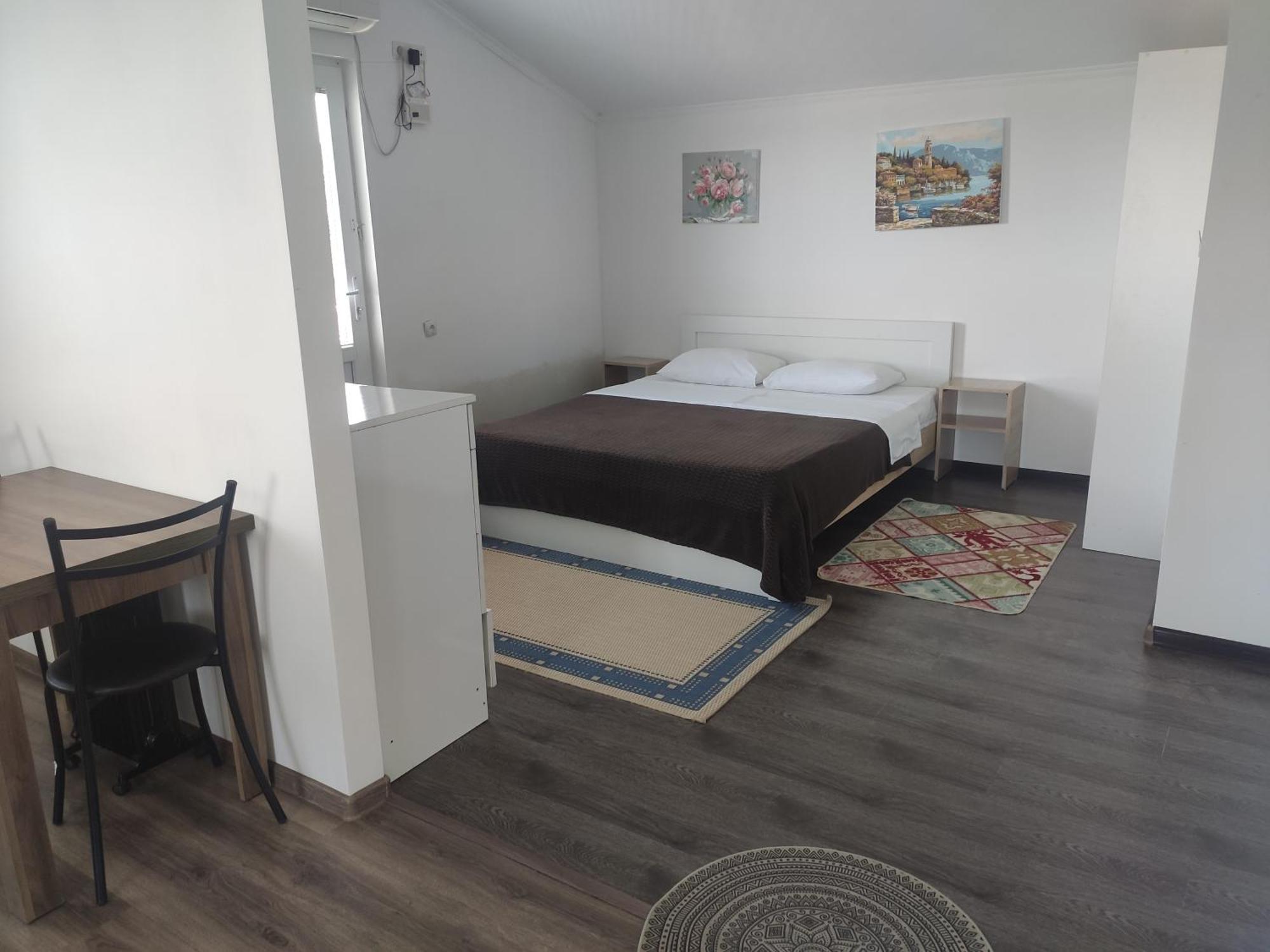 Family Нotel Banuri Kutaisi Exterior foto