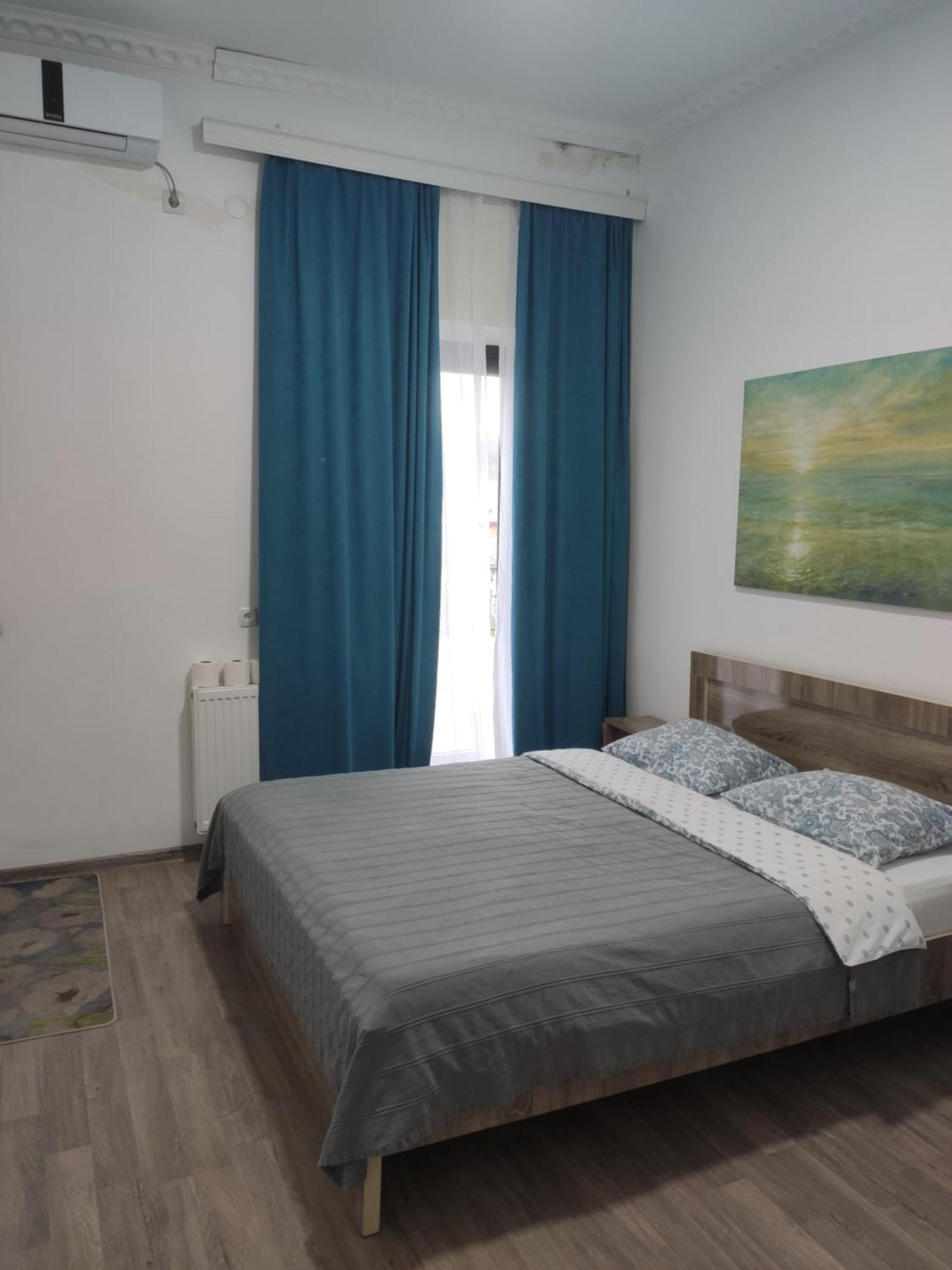 Family Нotel Banuri Kutaisi Exterior foto