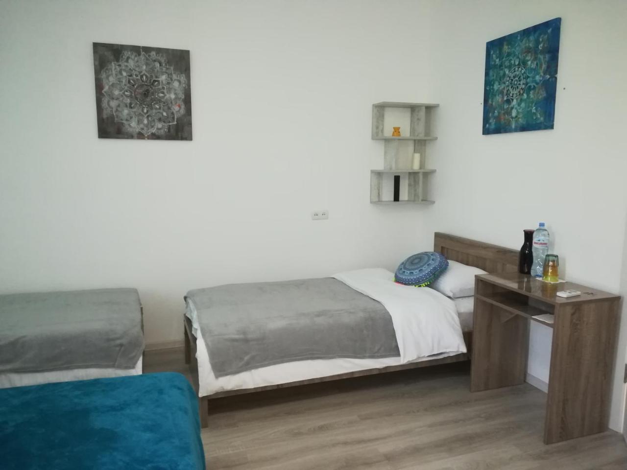Family Нotel Banuri Kutaisi Exterior foto